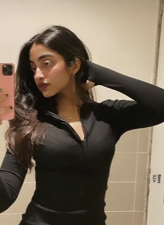 Navya Mumbai🇮🇳full Service - escort in Jeddah Photo 2 of 9