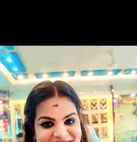 Navya Nair - Acompañantes transexual in Bangalore