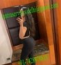 Navya - Tantra & Nuru Girl - masseuse in New Delhi Photo 1 of 4