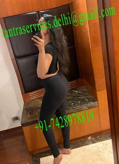 Navya Tantra & Nuru Girl - masseuse in Noida Photo 1 of 4