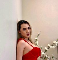 Charming+Glamorous Nawal both69 - Transsexual escort in Riyadh Photo 2 of 11