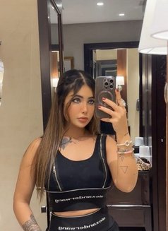 Nawal - escort in Jeddah Photo 5 of 6