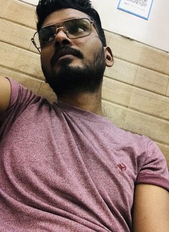 Nawim - Acompañantes masculino in Navi Mumbai Photo 3 of 3
