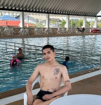 นาวิน - Masajista in Phuket