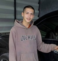 นาวิน - Masajista in Phuket