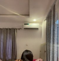 Nawtiepearly - escort in Accra