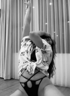 Nay - escort in Jakarta Photo 1 of 4