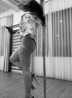 Nay - escort in Jakarta Photo 2 of 4