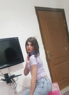 Naya - Transsexual escort in Amman Photo 7 of 10