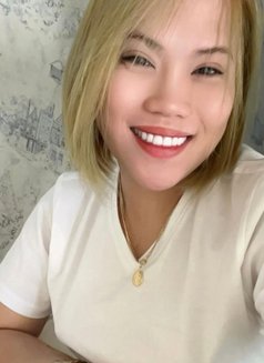 Naya - Transsexual escort in Muscat Photo 2 of 2