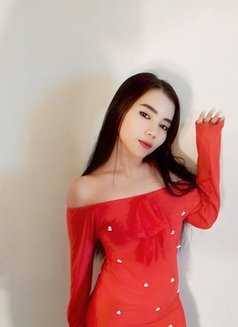 Naya Grey - escort agency in Riyadh Photo 7 of 17