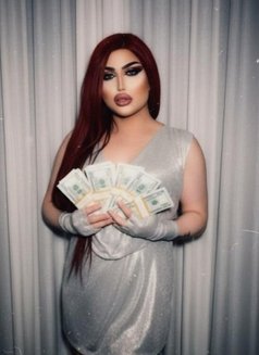 Naya Hot - Transsexual escort in Beirut Photo 12 of 12