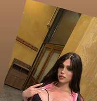 Naya. Hot - Transsexual escort in Beirut