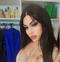 Naya. Hot - Transsexual escort in Beirut