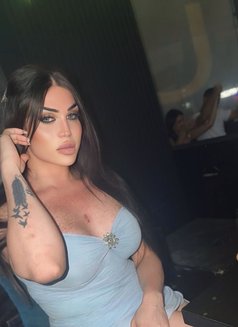 Naya. Hot - Transsexual escort in Beirut Photo 17 of 25