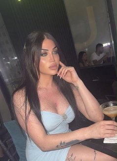 Naya. Hot - Transsexual escort in Beirut Photo 18 of 25