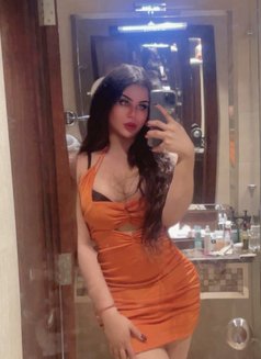 Naya Khalifa - Transsexual escort in Dubai Photo 9 of 13