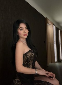 Naya - escort in Beirut Photo 1 of 6