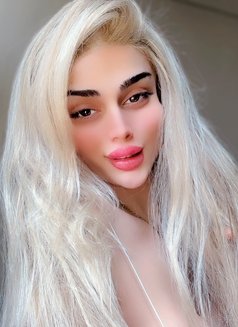 Naya - Acompañantes transexual in Beirut Photo 13 of 17