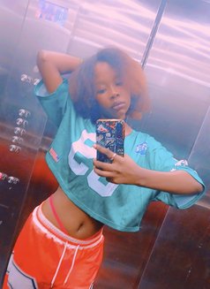 Naya Minaj - escort in Muscat Photo 2 of 2