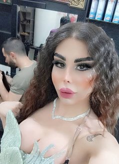 Naya shemale - Transsexual escort in Damascus Photo 2 of 6