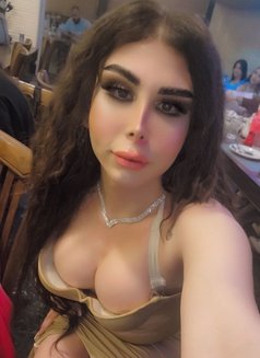 Naya shemale - Transsexual escort in Damascus Photo 3 of 6