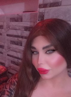 Naya shemale - Transsexual escort in Damascus Photo 5 of 6