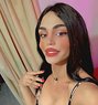 Naya - Transsexual escort in Beirut Photo 8 of 9