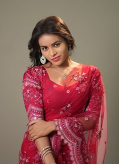 Nayana - escort in Dubai Photo 8 of 10