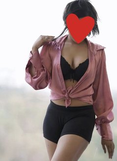 Nayana - escort in Chennai Photo 6 of 7