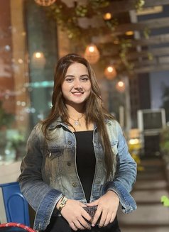 Nayara - escort in Colombo Photo 3 of 11