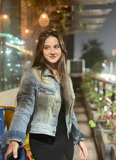 Nayara - escort in Colombo Photo 10 of 11