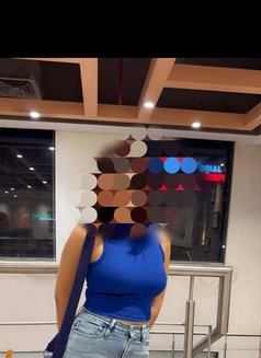 Nayara Singh Real Meet and Cam Show - escort in Kochi Photo 2 of 2