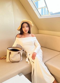 Nayef Vip Massage - Acompañantes transexual in Dubai Photo 3 of 11