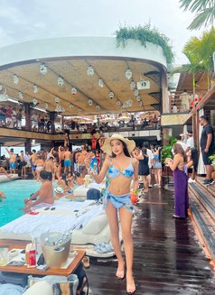 Nayef Luxury has a big and strong cock - Acompañantes transexual in Dubai Photo 5 of 11