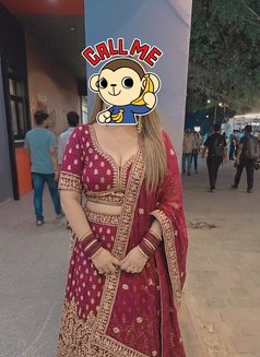 Nayi neveli hot bhabhi🫦 🥞 - Intérprete de adultos in New Delhi Photo 30 of 30