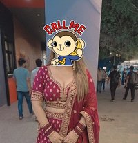 Nayi neveli hot bhabhi🫦 🥞 - adult performer in New Delhi