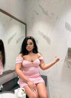 Nayna - escort in Dubai Photo 4 of 4