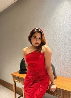 Nayra - escort in Hyderabad Photo 1 of 2