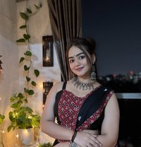 Nayra - puta in Jaipur