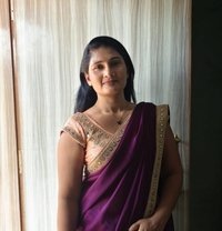 Nayra Rashi Khannna - escort in New Delhi