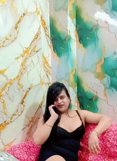 Nayra Singh - Transsexual escort in New Delhi Photo 7 of 8