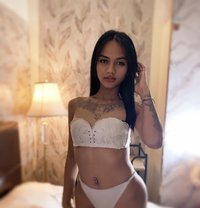 Nazma Azzura - Acompañantes transexual in Jakarta