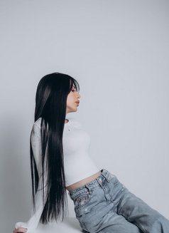 Nazrin - Transsexual escort in Riyadh Photo 16 of 28