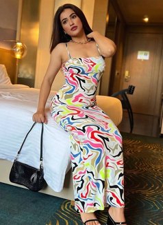 Priya - escort in New Delhi Photo 4 of 4