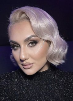 near Ataköy hayat regencyotel Macedonian - Transsexual escort in İstanbul Photo 12 of 13