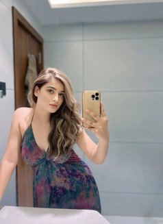 Needhi Vsyas - escort in Jalandhar Photo 2 of 3