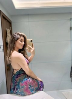Needhi Vsyas - escort in Jalandhar Photo 3 of 3