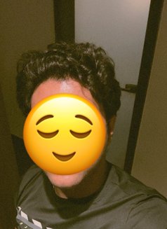 Neel Chatterjee - Male escort in Kolkata Photo 2 of 5