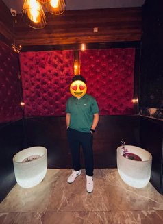 Neel Chatterjee - Male escort in Kolkata Photo 5 of 5